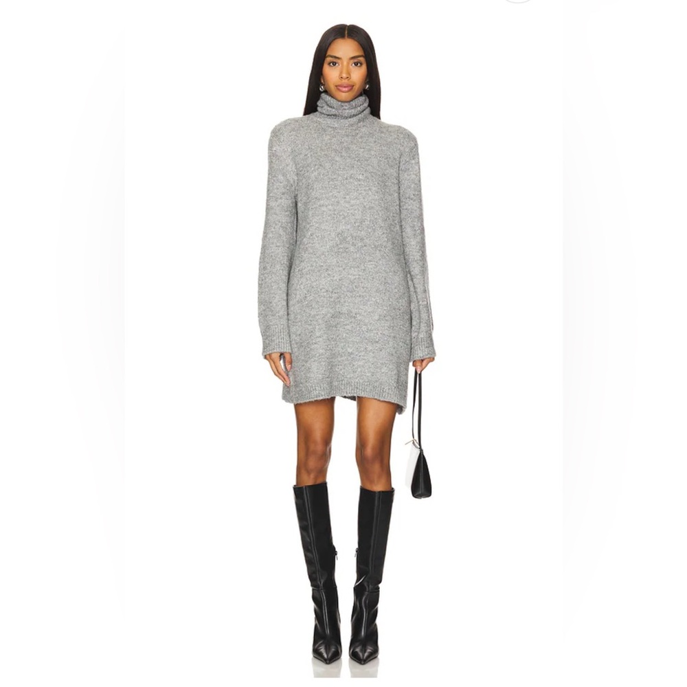 NWT Steve Madden Abbie Sweater Dress in Heather Grey, size L